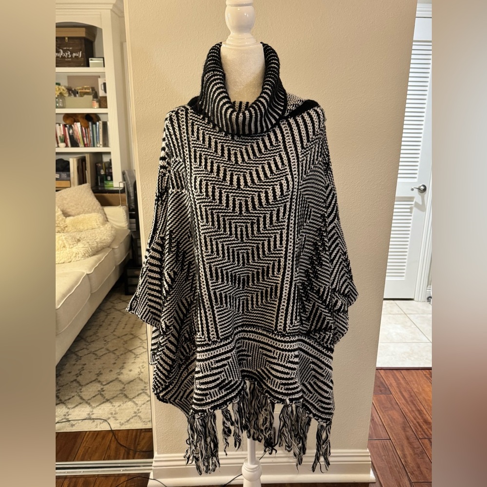 Vici Black and White Chevron Poncho